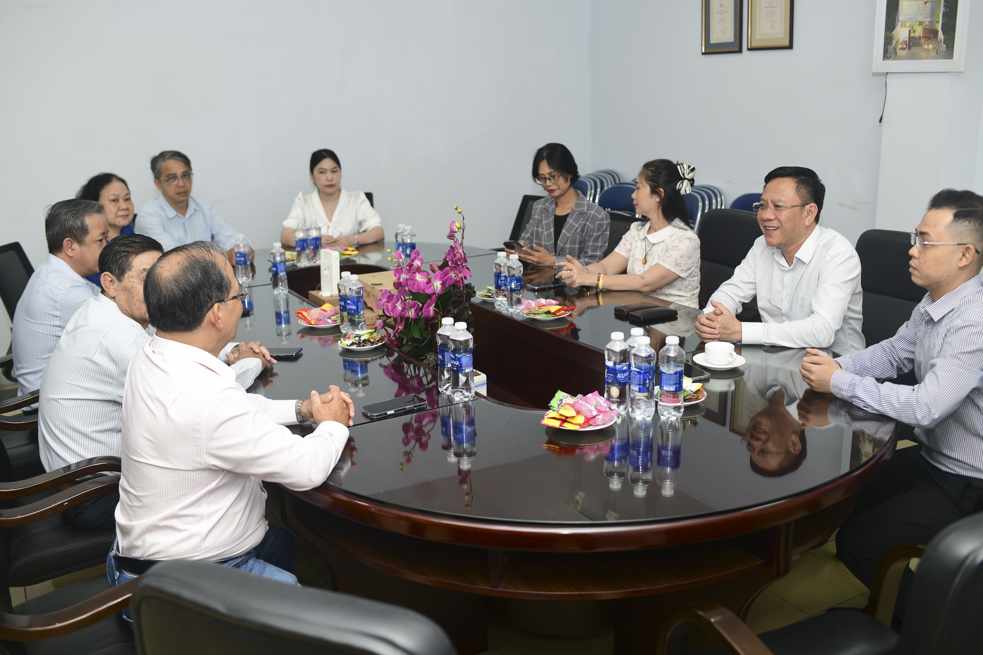 xuất bản ảnh 5