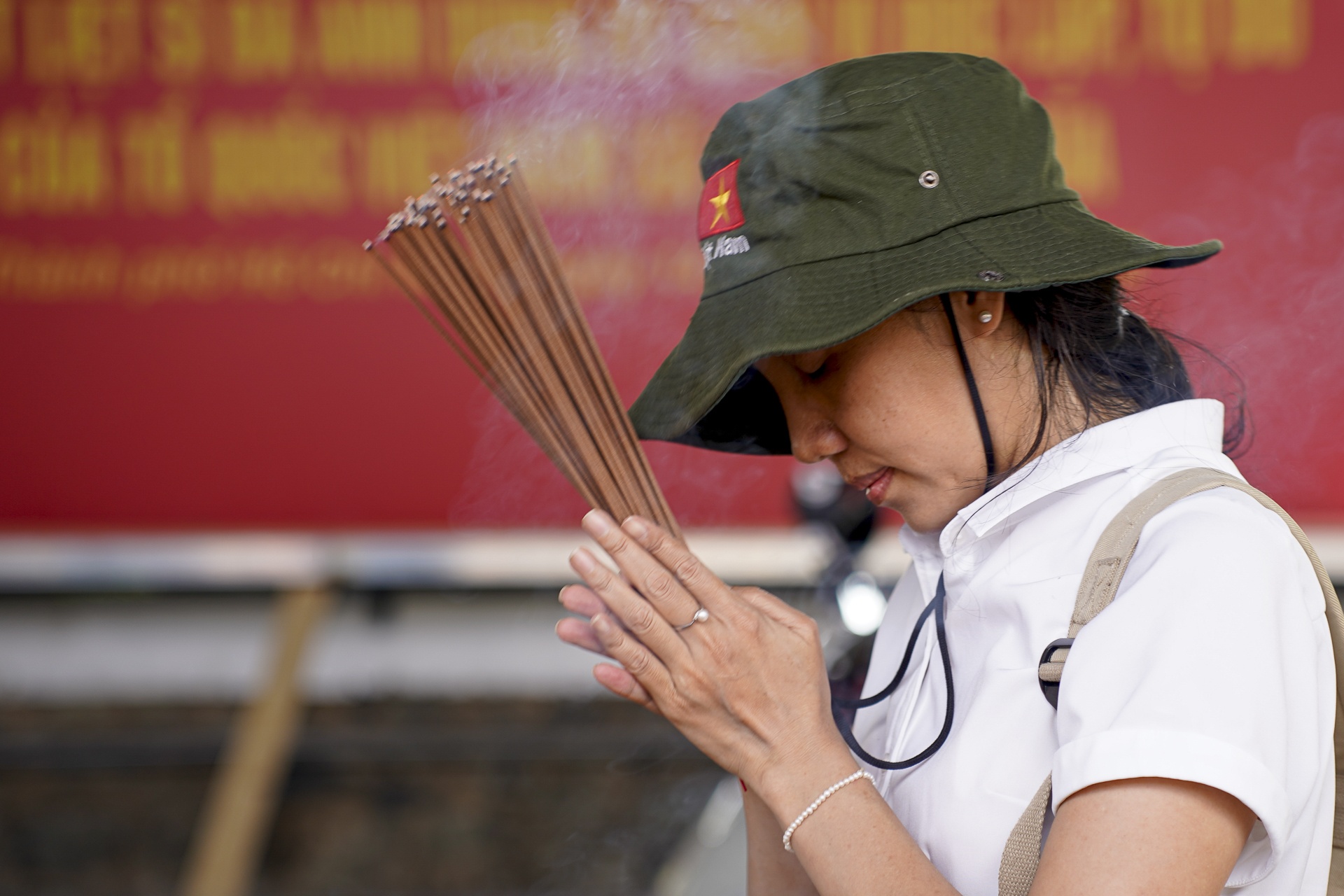 c&ocirc;ng vi&ecirc;n l&ecirc; thị ri&ecirc;ng ảnh 10