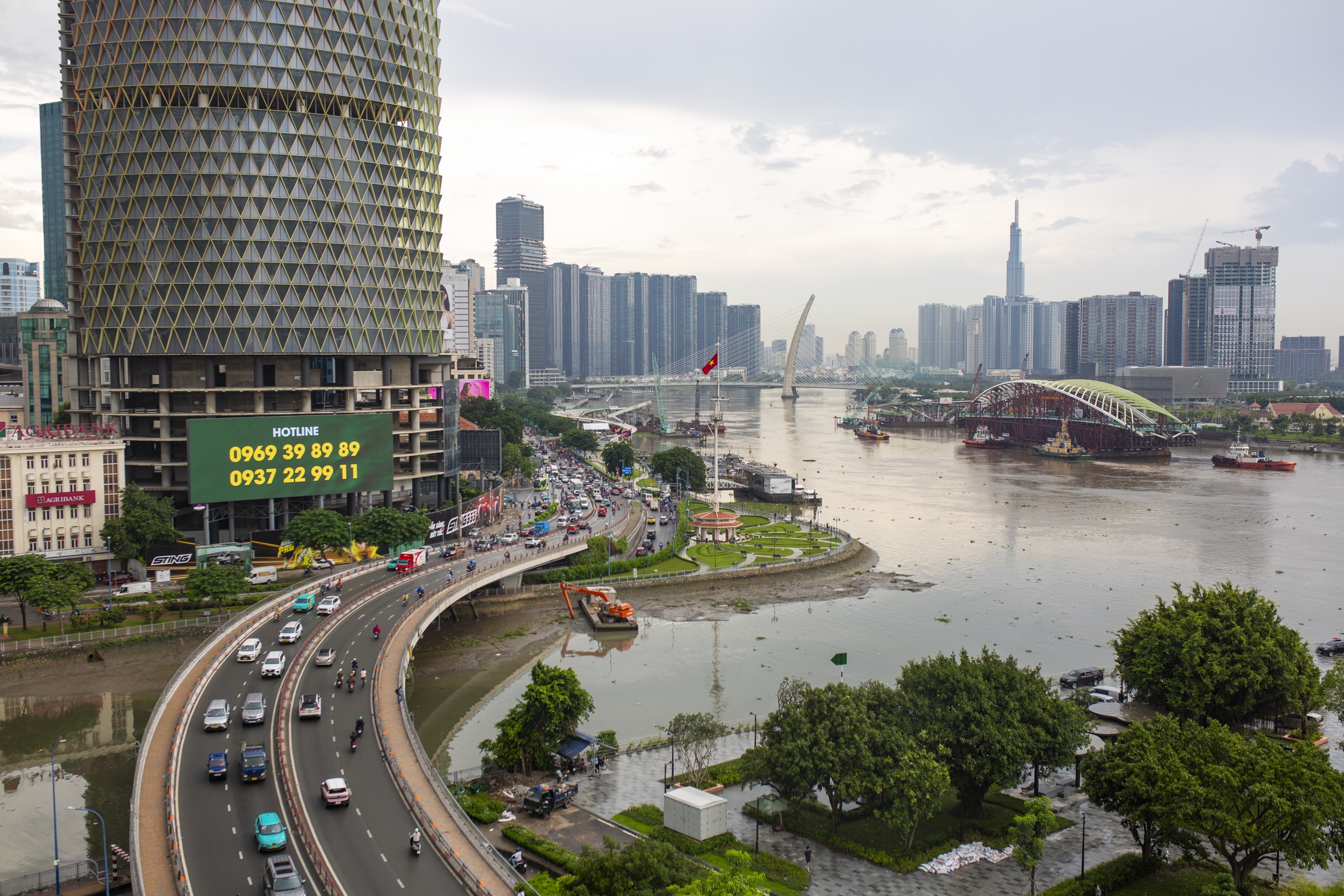 cầu đi bộ ảnh 11