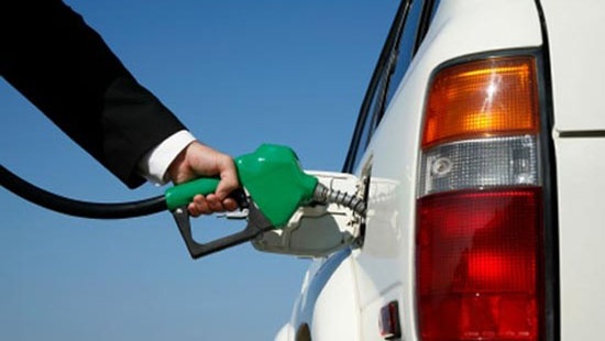 Ong lon dau khi Nhat se ban xang o Viet Nam ra sao? hinh anh