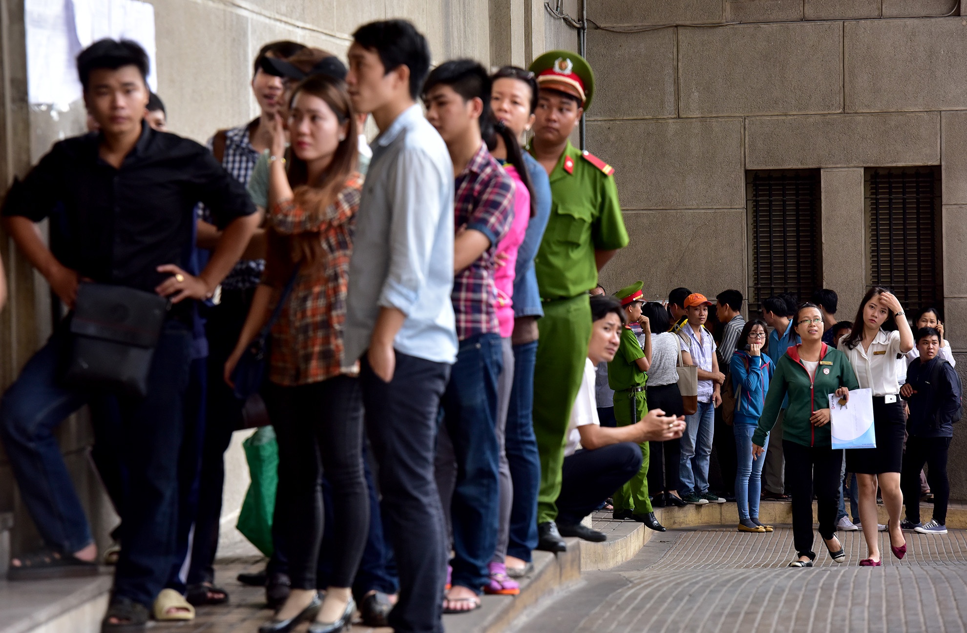 ban tien luu niem 100 dong anh 3