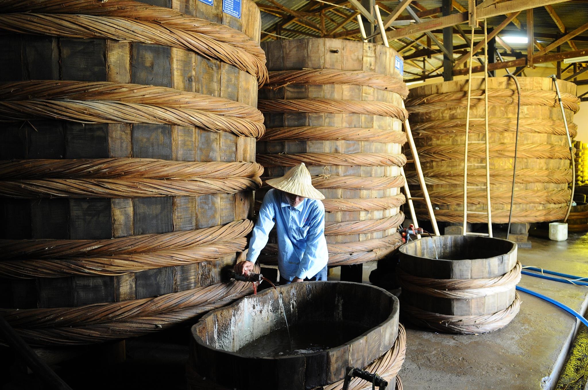 Nuoc mam can quy dinh chi muoi va ca, khong chat bao quan hinh anh