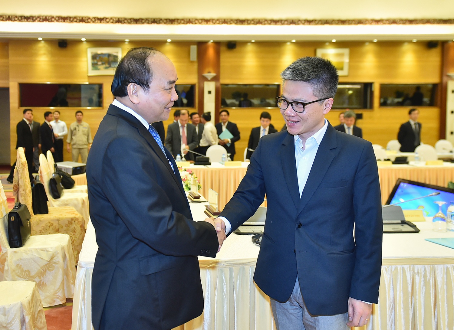 Thu tuong muon duoc cac chuyen gia tham muu giup Viet Nam hinh anh