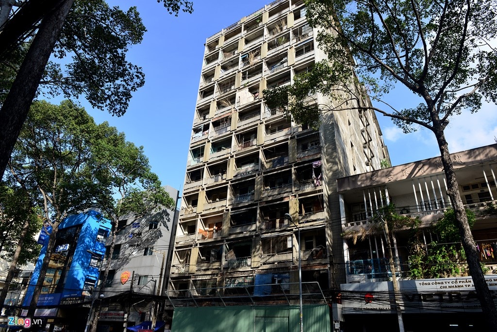 TP.HCM giao quyen cho quan cai tao chung cu cu hinh anh