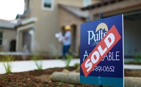 Nguoi nuoc ngoai do xo di mua nha tai My hinh anh