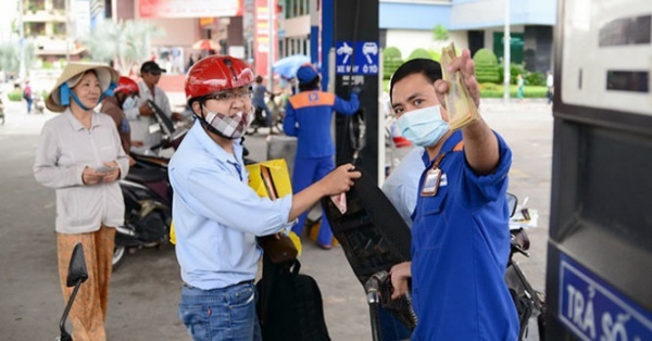 Gia xang tang tu 15h hom nay hinh anh