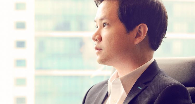 Ban trai dai gia hoa hau Thu Thao voi tham vong tren thi truong dia oc hinh anh