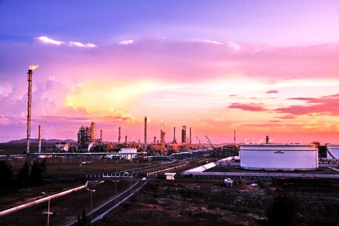 Dai gia Sai Gon muon chi 40.000 ty mua Nha may loc dau Dung Quat hinh anh