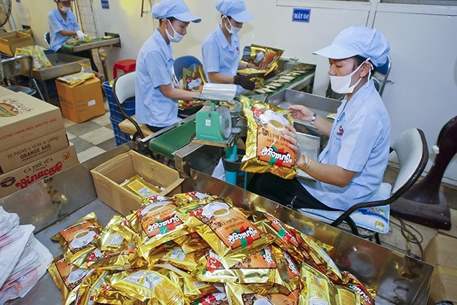 Vinacafe dot ngot tam ung co tuc 660% hinh anh