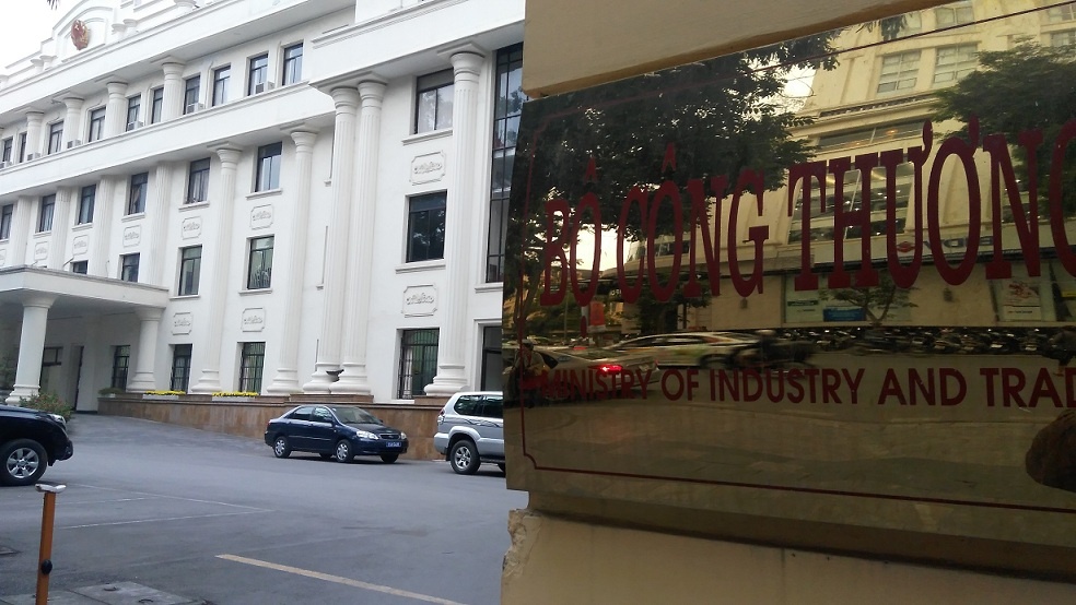 Nhin lai mot nam bien dong nhan su tai Bo Cong Thuong hinh anh