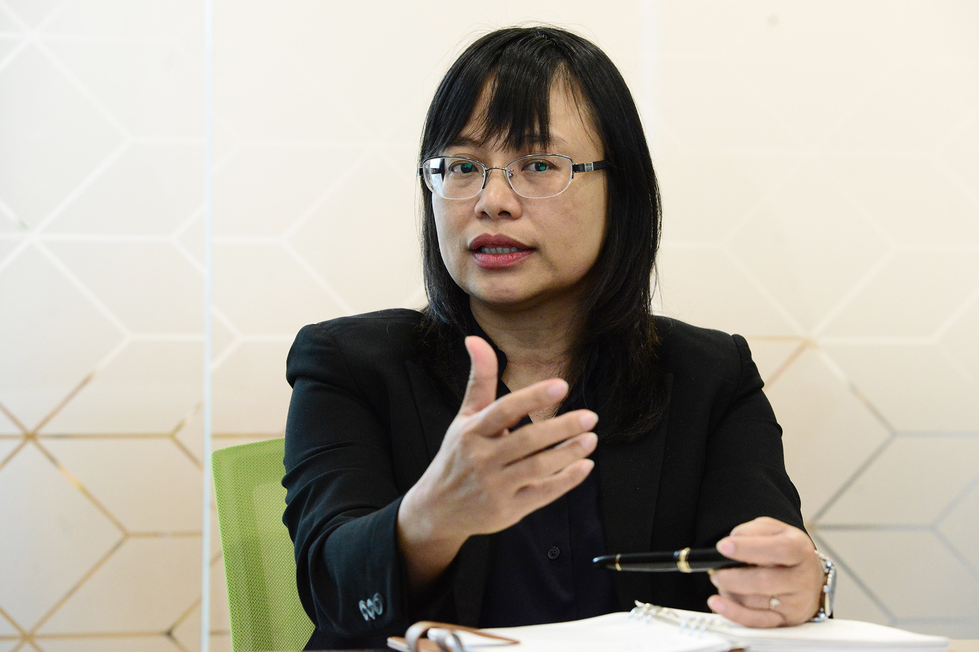 lanh dao FE Credit noi gi ve viec doi no anh 1