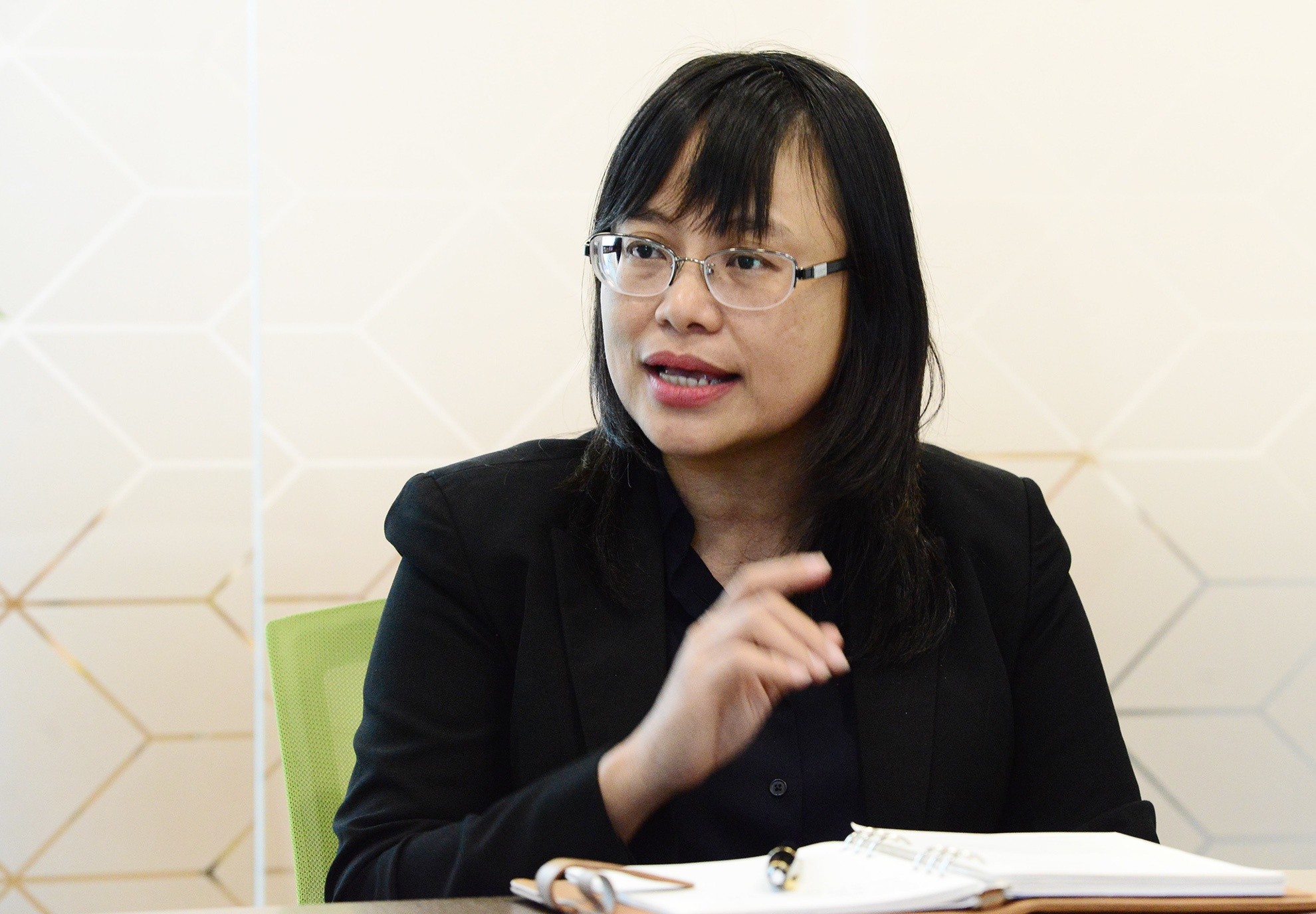 lanh dao FE Credit noi gi ve viec doi no anh 4