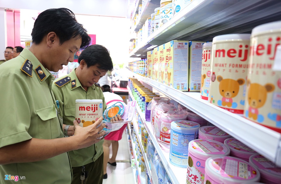 sap xep lai luc luong quan ly thi truong anh 1