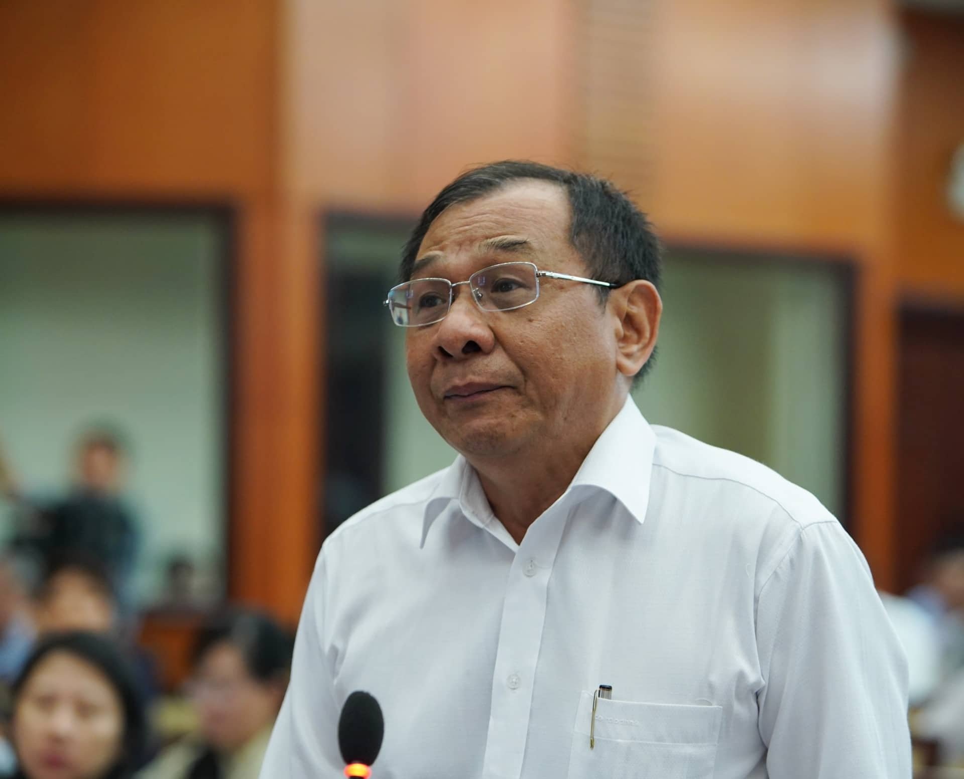 Vi sao dan cho 20 nam vi mot sai sot cua quan? hinh anh