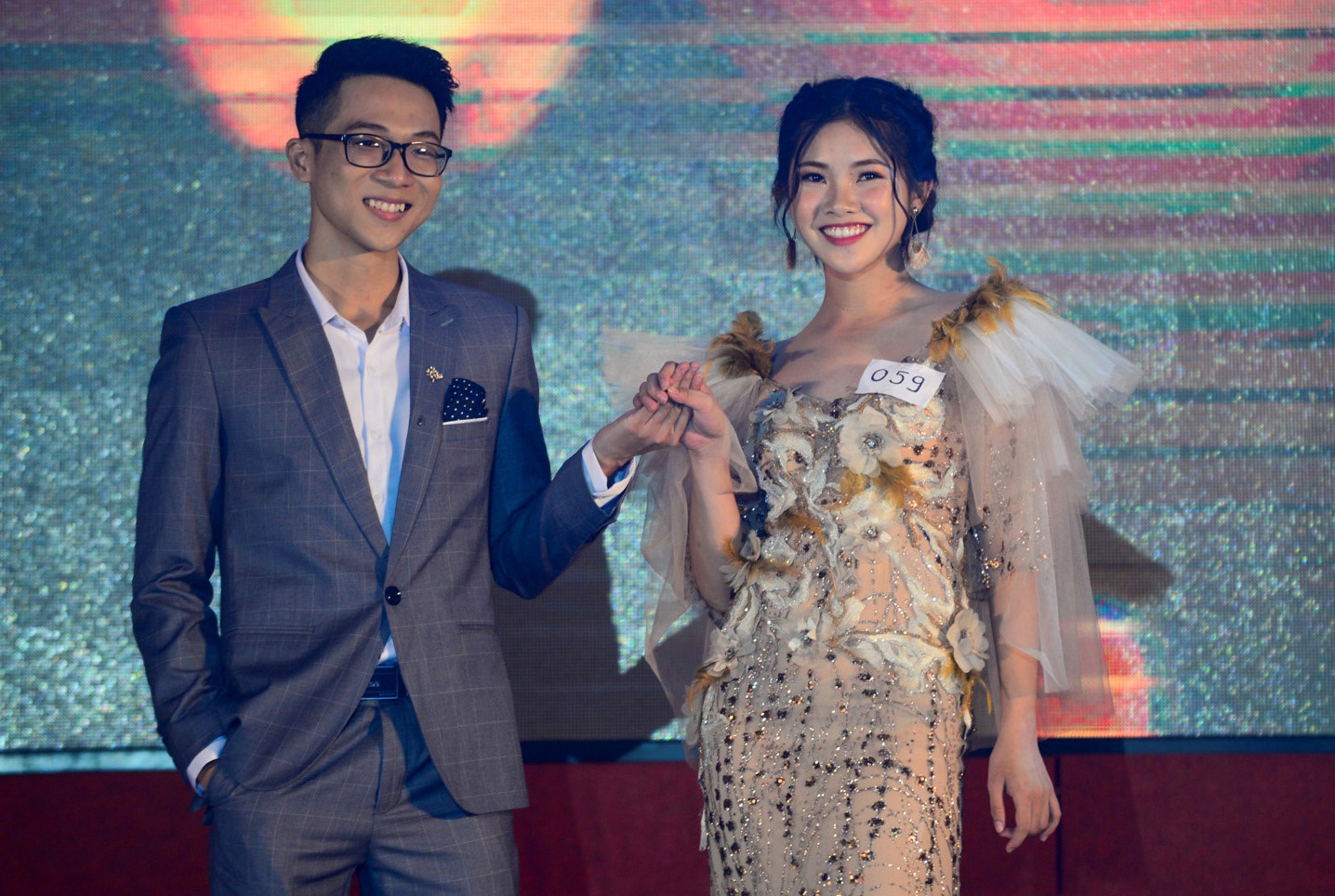 Duyen dang Ngoai thuong,  FTUCharm,  hot girl,  hoa khoi anh 7