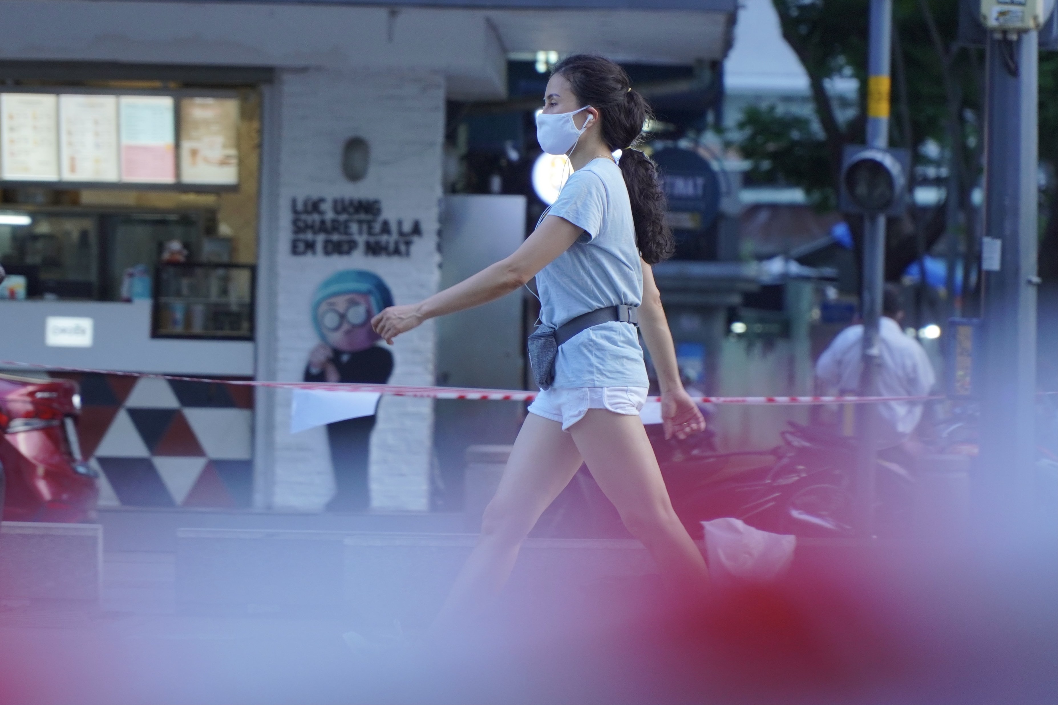 Pho di bo Nguyen Hue vang ve sau lenh cam tu tap hinh anh