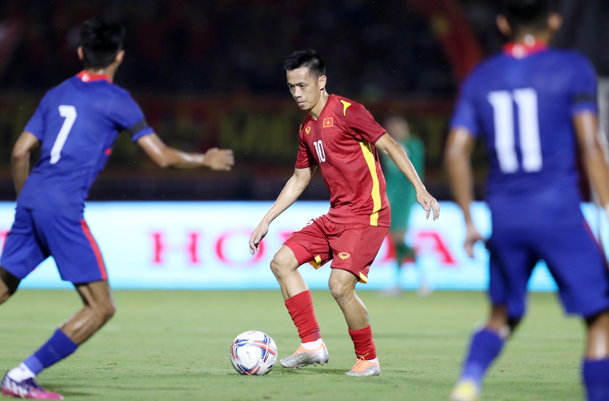 HLV Park: 'Ban thang cua Van Quyet giup tinh than ca doi di len' hinh anh