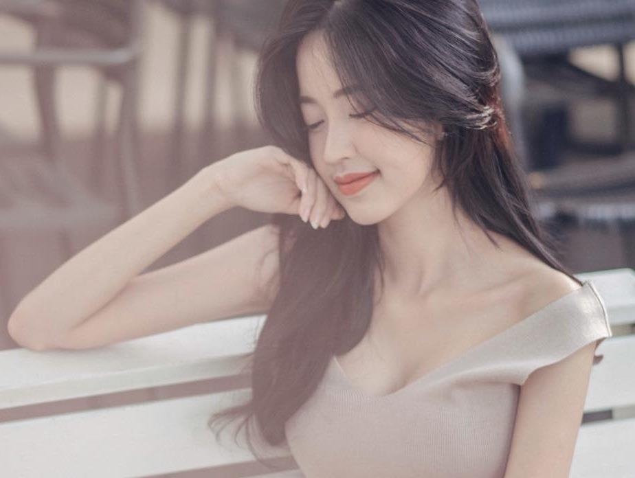 Ve ngoai goi cam cua my nhan Thai Lan noi tieng tren mang hinh anh