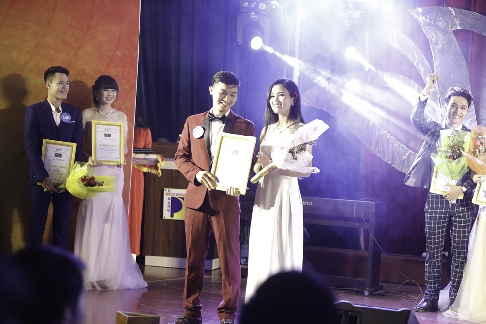 co gai viet xuat hien tren ulzzang han anh 4