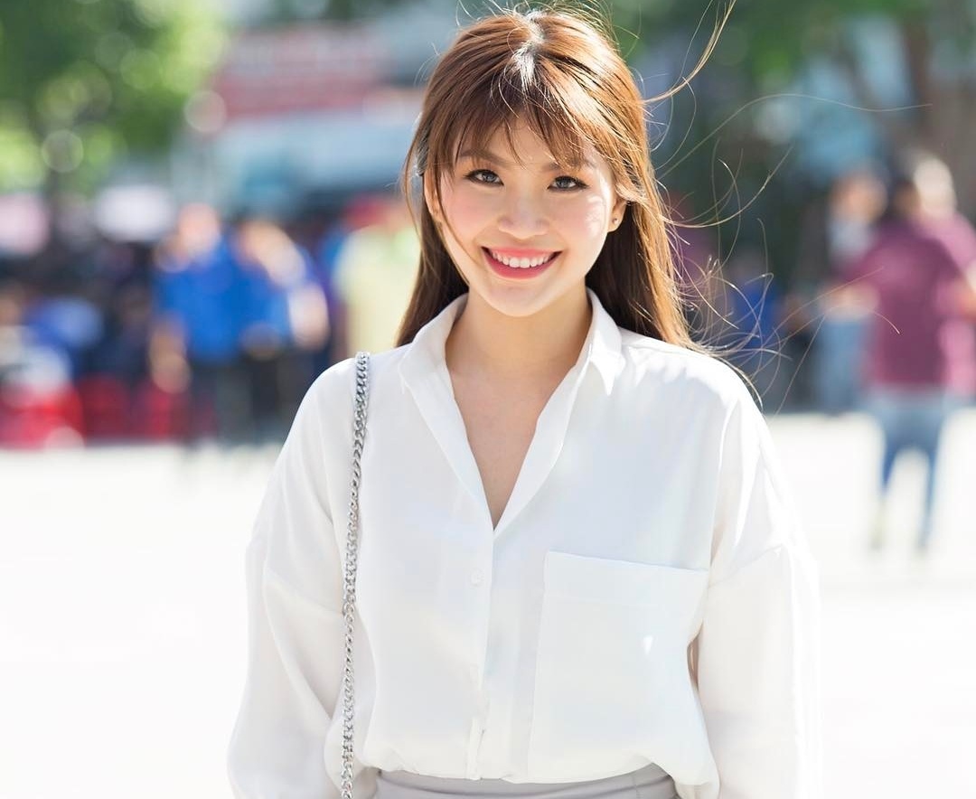 hot girl di thi anh 7