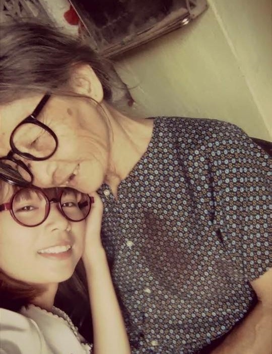 ba 75 tuoi nuoi chau mo coi anh 2