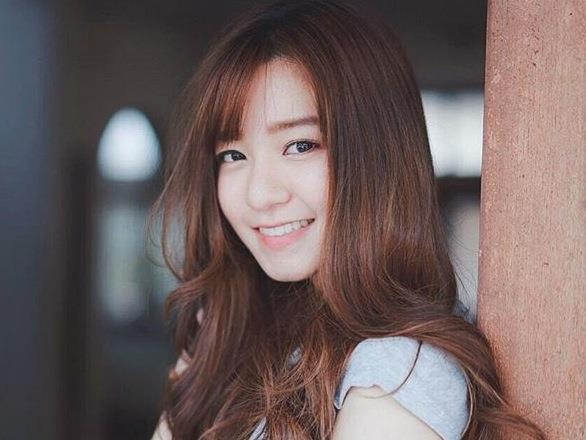 Bac si nha khoa Thai Lan noi tieng vi xinh nhu hot girl hinh anh