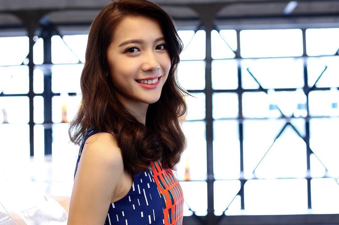 nu sinh dep khong goc chet anh 1