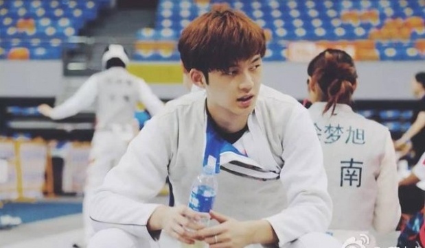 nam thần đấu kiếm trung quốc ảnh 4 nam than dau kiem trung quoc anh 4