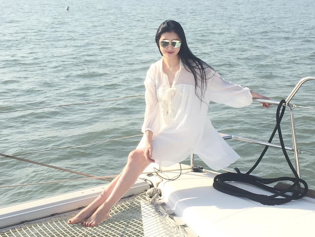 nhan sac nu than mang xa hoi trung quoc anh 7