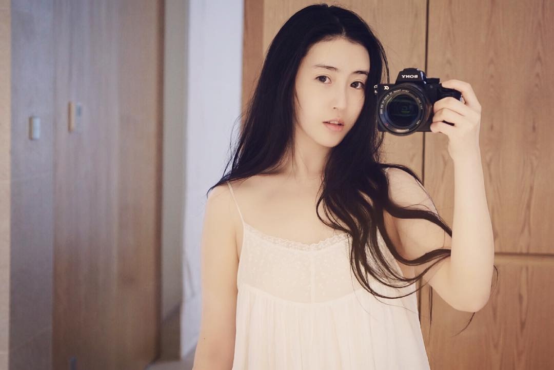 nhan sac nu than mang xa hoi trung quoc anh 9