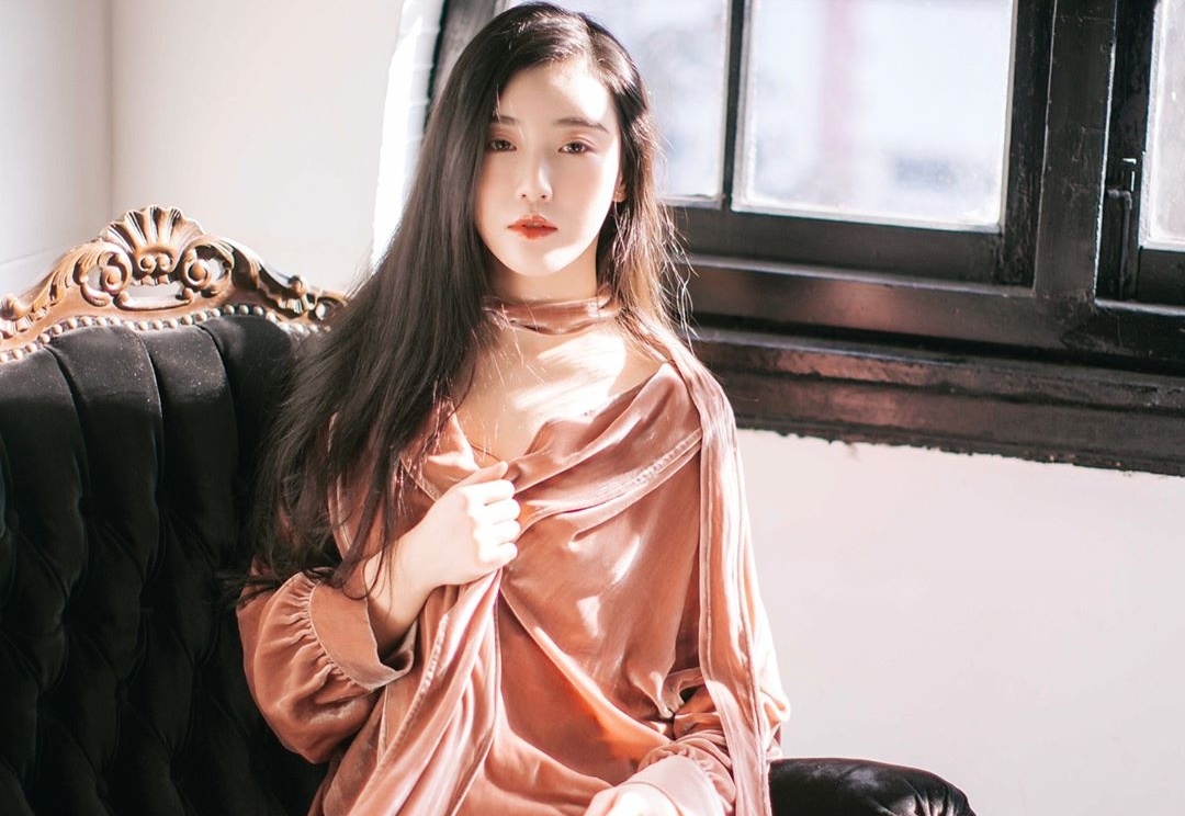 nhan sac nu than mang xa hoi trung quoc anh 4