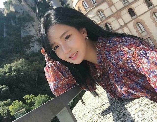 co giao day toan dep nhu dien vien anh 3