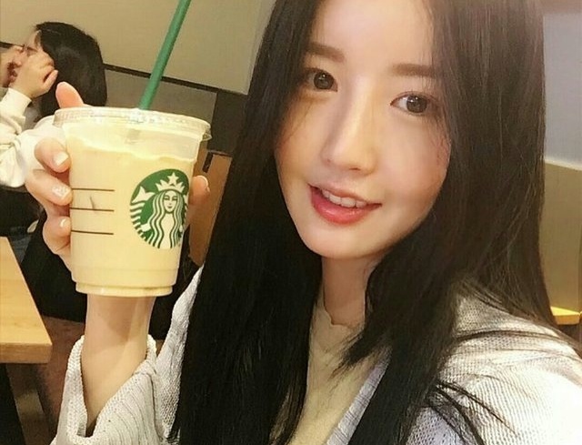 co giao day toan dep nhu dien vien anh 10