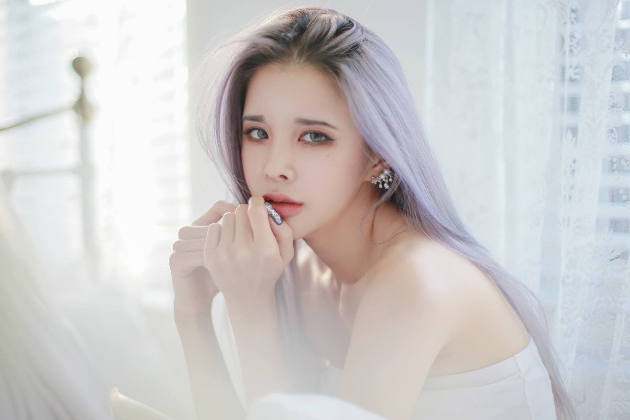 nguoi mau han quoc goi cam anh 1