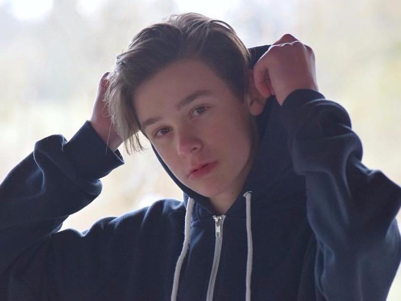 'Nam than thieu nien nuoc Duc' noi tieng trong gioi tre Viet hinh anh