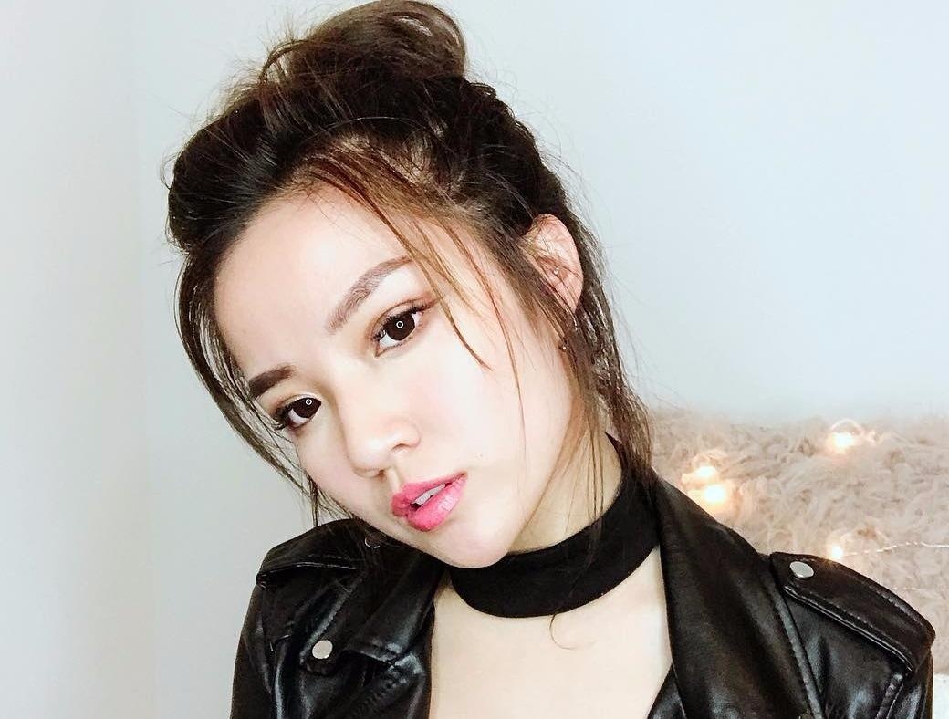 'Hot girl nam lun' 21 tuoi noi dinh dam trong gioi tre Singapore hinh anh