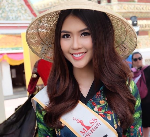 Ve ngoai xinh dep, rang ro cua Tuong Linh hinh anh