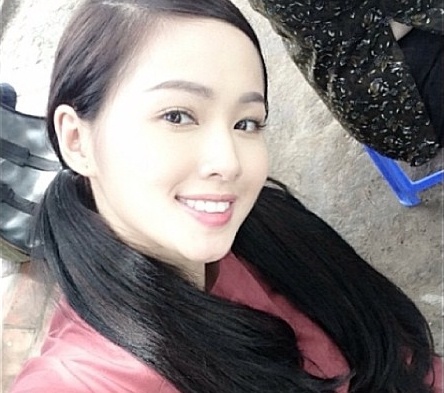 Hot girl Tam Tit khoe video ngay xua hinh anh