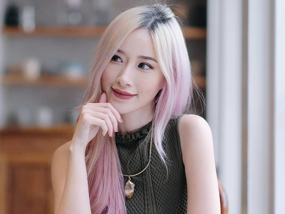 Nhan sac xinh dep cua hot girl noi dinh dam nhat Indonesia hinh anh