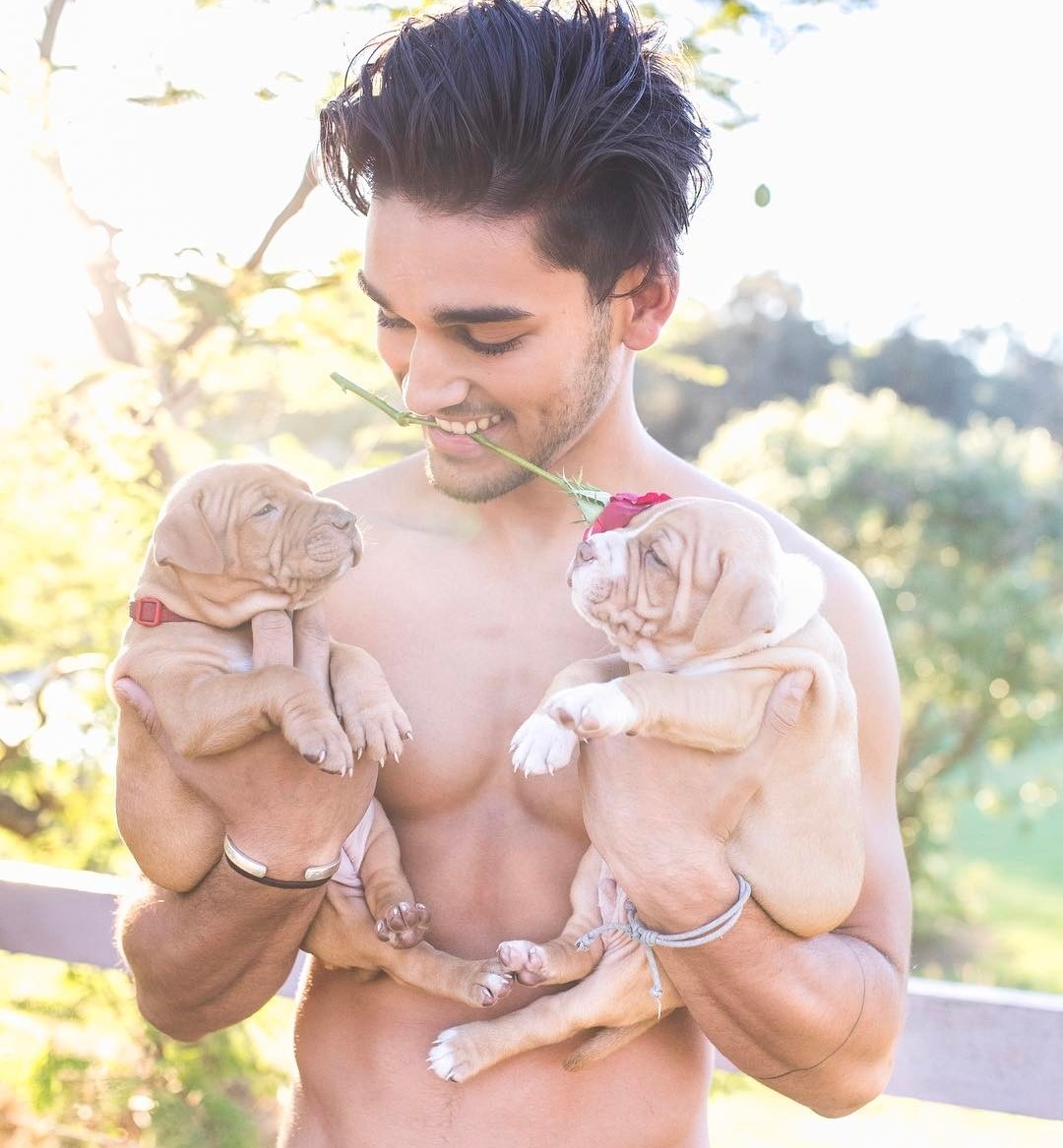 Chang trai co doi mat sexy nhat mang xa hoi anh 9