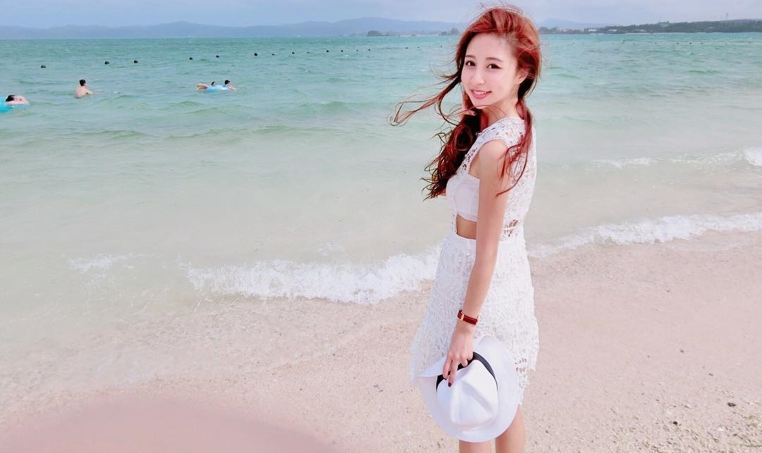 tiep vien hang khong xinh nhu hot girl anh 2