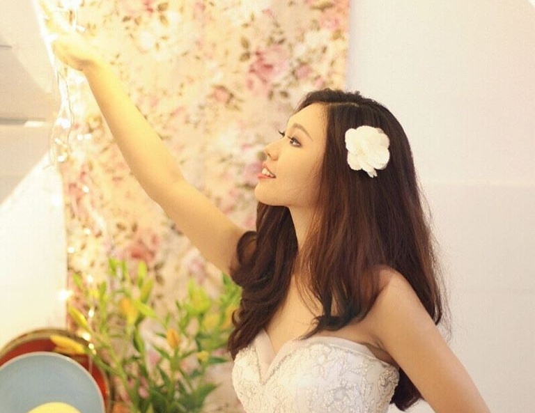 Co gai xinh dep thoi sao flute trong 'Nguoi bi an' hinh anh