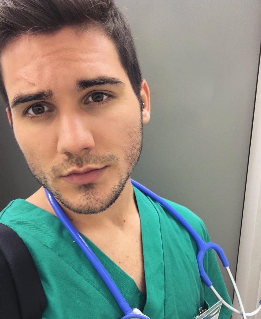 bac si thu y quyen ru nhat the gioi anh 7