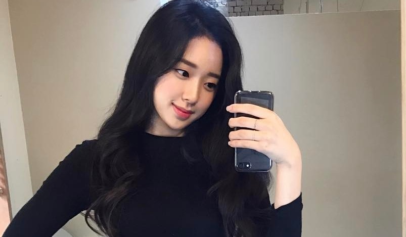 Nhan sac xinh dep cua An Yoojung hinh anh