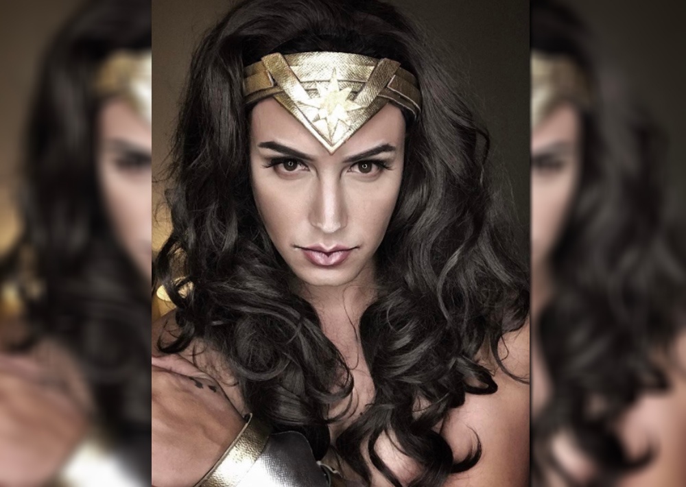 chàng trai hóa trang wonder woman ảnh 1 chang trai hoa trang wonder woman anh 1