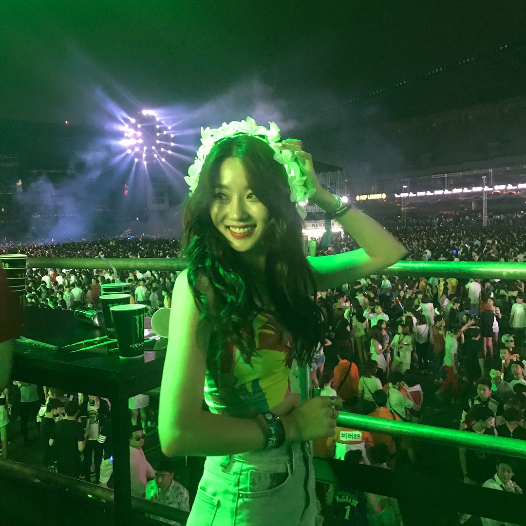 co gai han bat ngo noi tieng anh 4