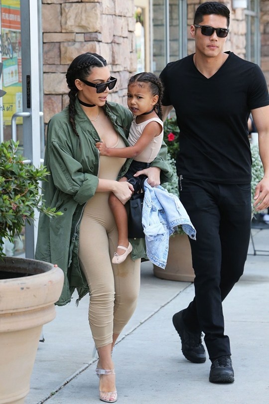 ve si cua jessica anh 10