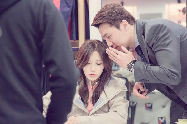 ve si dien trai cua jessica anh 8