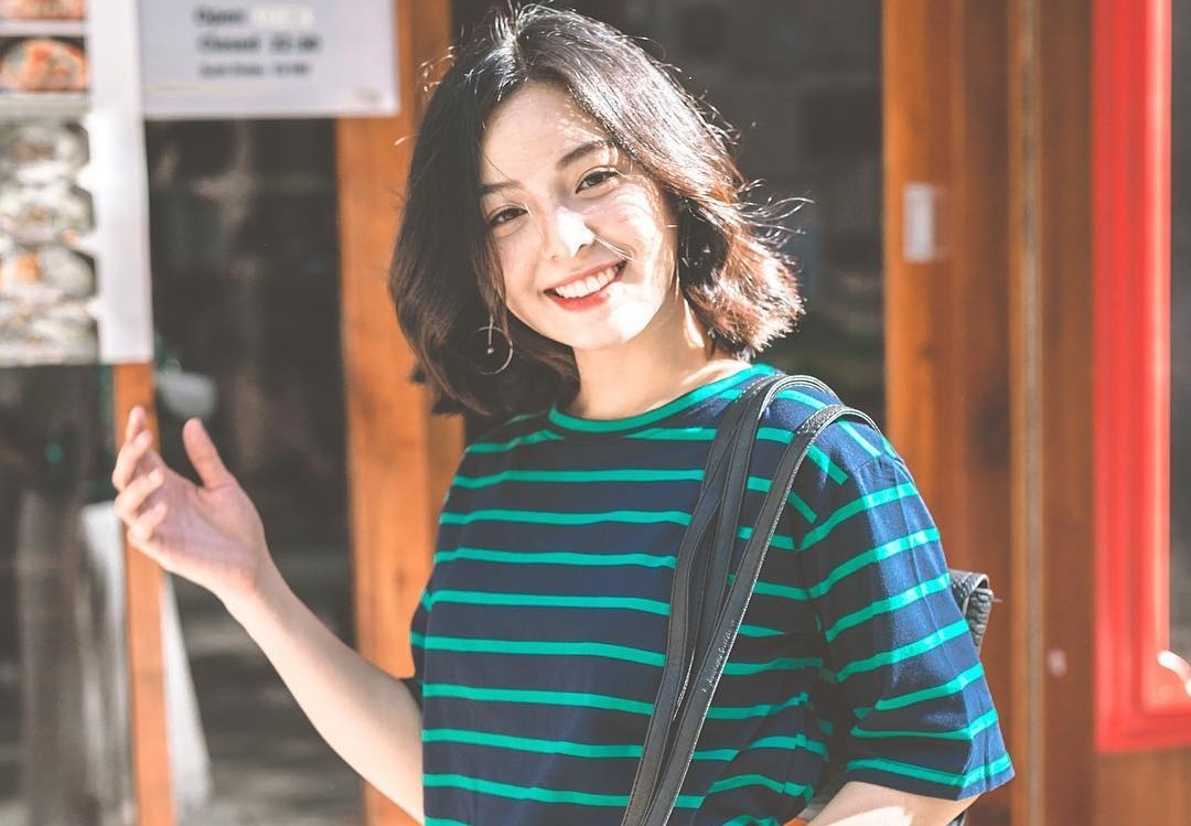 Hot girl 18 tuoi cao 1,7 m moi noi tai Sai Gon hinh anh
