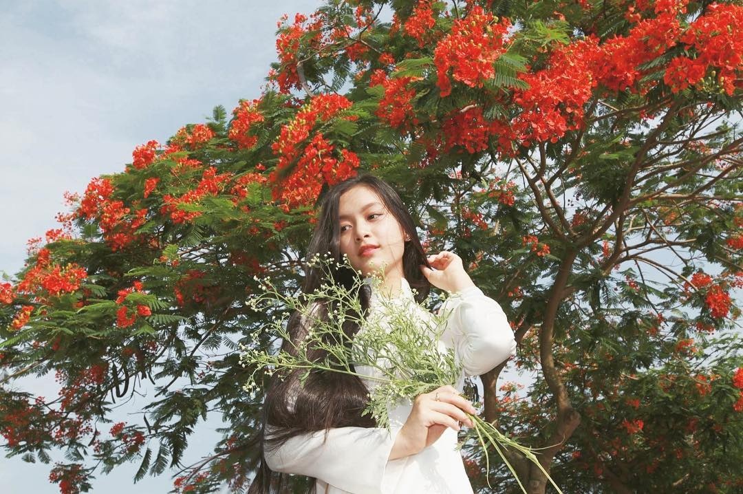 cô gái duyên dáng khi mặc áo dài ảnh 6 co gai duyen dang khi mac ao dai anh 6